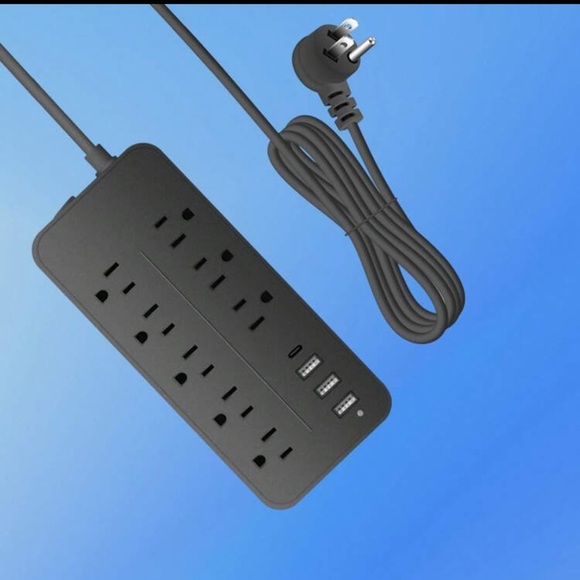Black Power Strip with USB Ports - Picture 4 of 4